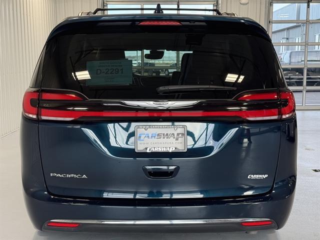 2022 chrysler pacifica touring l