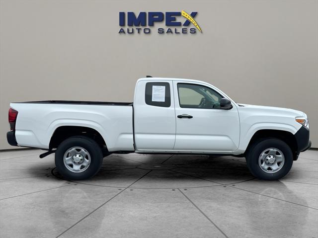 2023 toyota tacoma sr