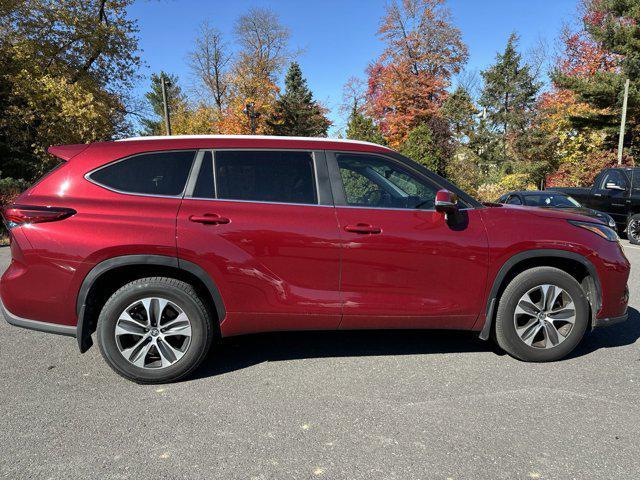 2023 toyota highlander xle