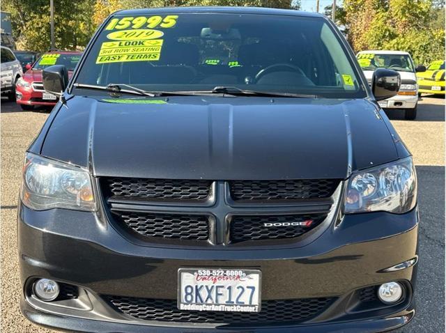 2019 dodge grand caravan se
