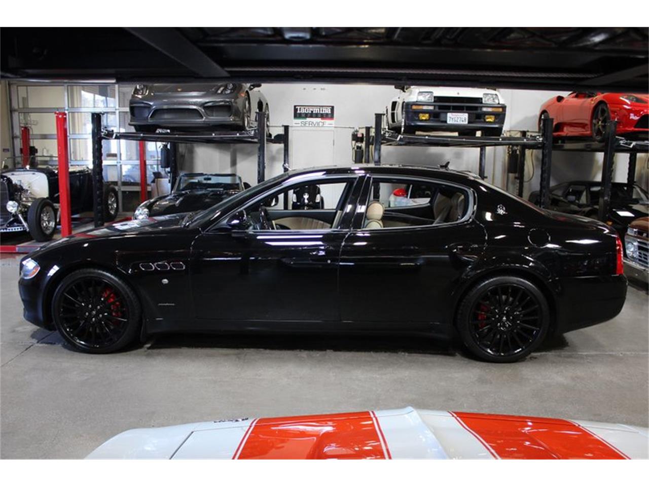2012 maserati quattroporte