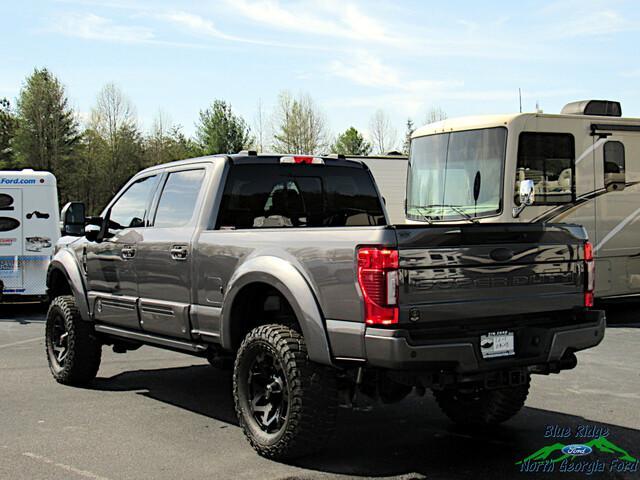 2022 ford f-250 lariat