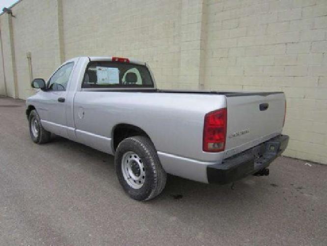 2004 dodge ram 1500 st in east fultonham, oh