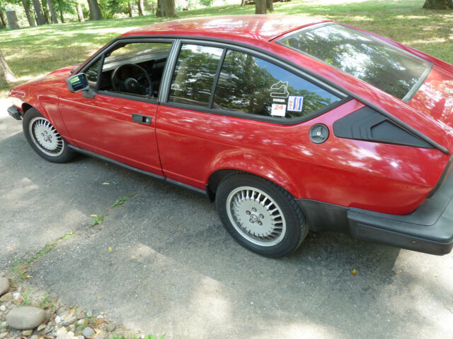 1986 alfa romeo gtv
