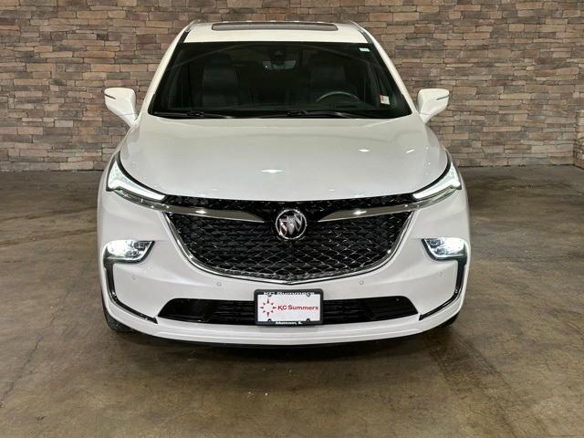 2022 buick enclave avenir
