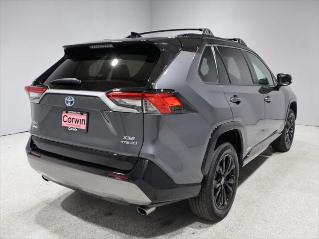 2022 toyota rav4 hybrid se