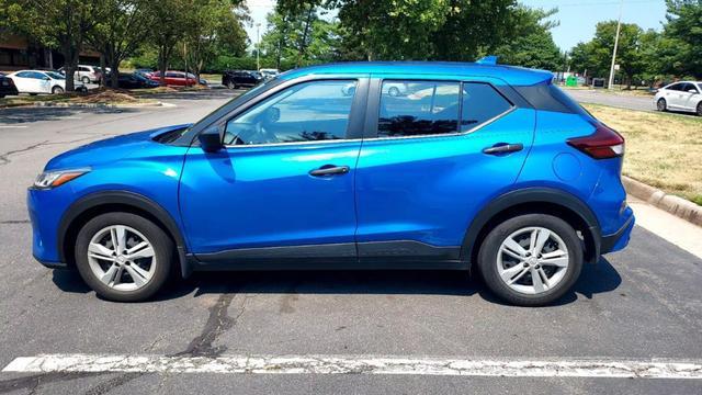 2021 nissan kicks s
