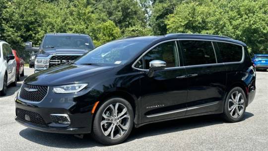 2024 Chrysler Pacifica