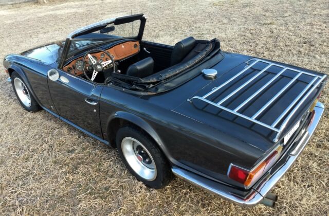 1969 triumph tr6 with hard top