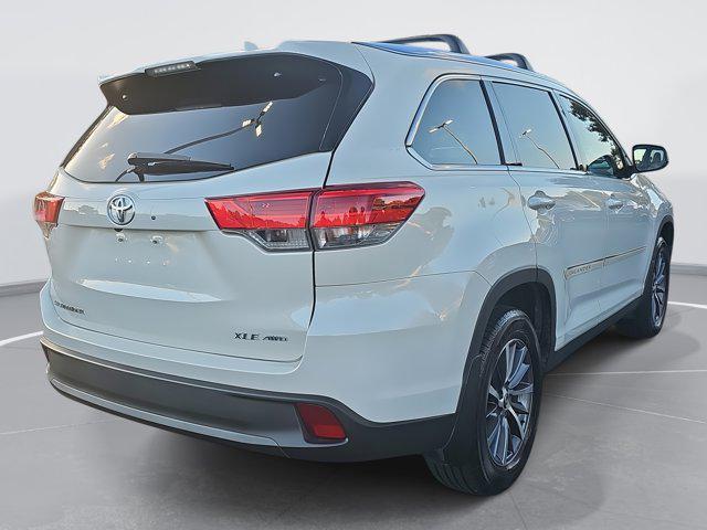 2019 toyota highlander xle