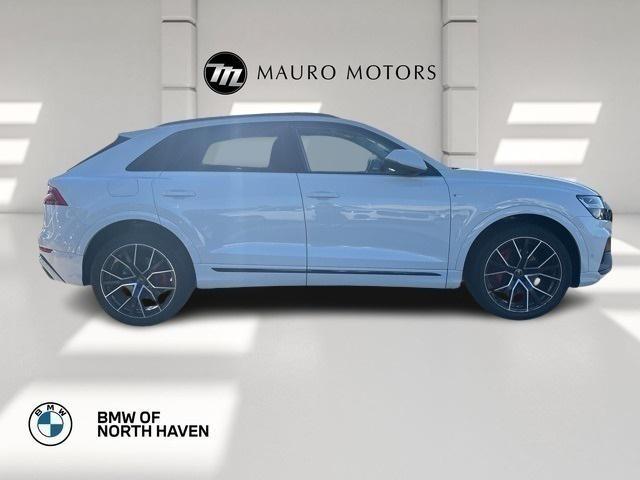 2022 audi q8 55 premium plus