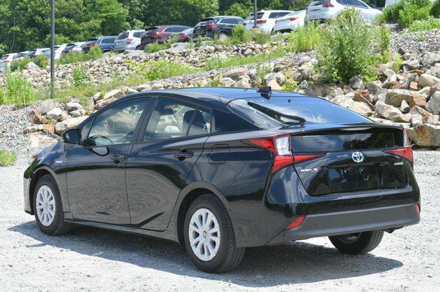 2020 toyota prius le