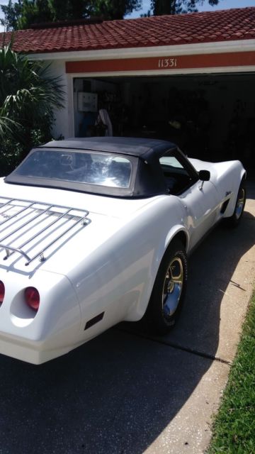 prestine condition awesome mother of pearl paint job. 3523026397 any questions