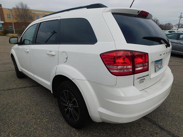 2017 dodge journey se