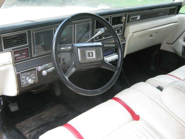 1982 lincoln continental mark vi - bill blass edition - no reserve