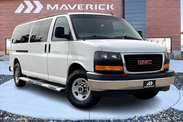 2017 gmc savana 3500 lt
