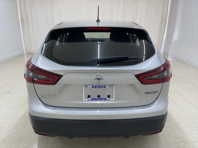 2021 nissan rogue sport s