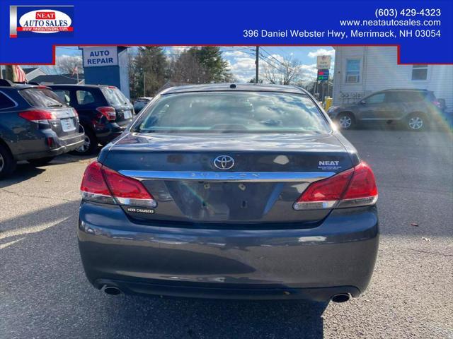 2011 toyota avalon limited