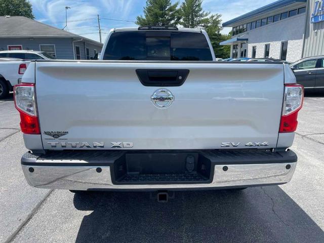 2016 nissan titan xd sv
