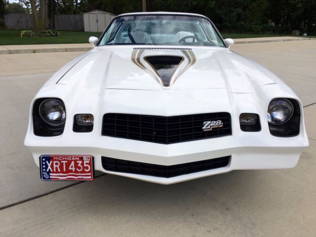 1978 chevrolet camaro z/28 - factory t-tops and a/c, beautiful paint & interior