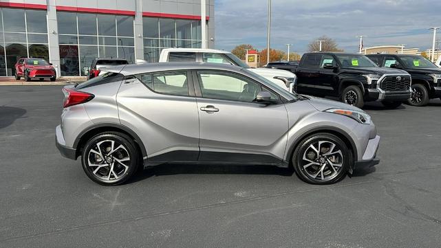 2019 toyota c-hr xle