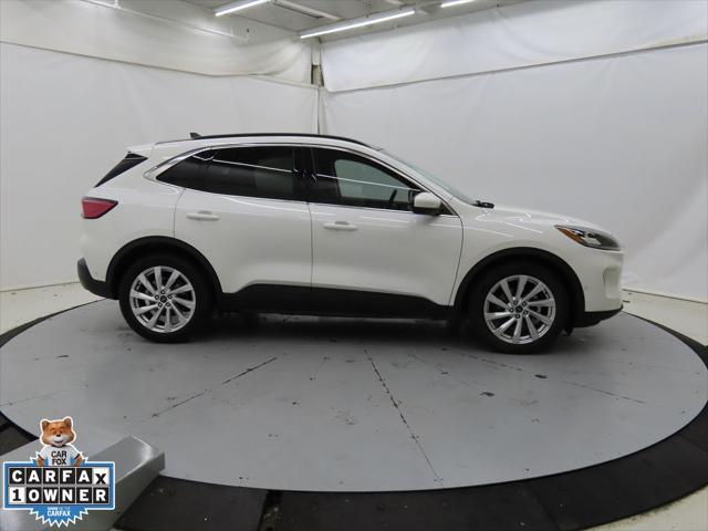 2021 ford escape titanium
