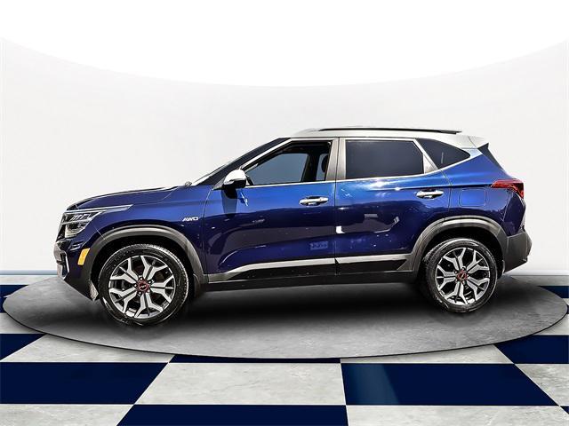 2022 kia seltos sx