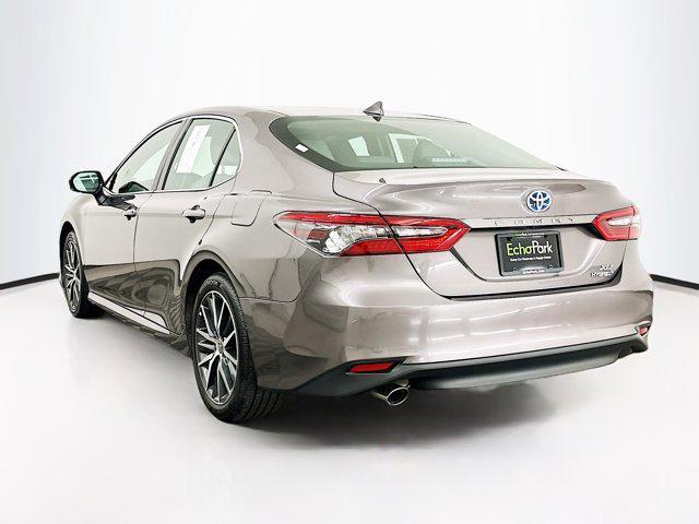 2024 toyota camry hybrid xle