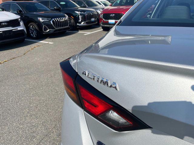2022 nissan altima 2.5 sv