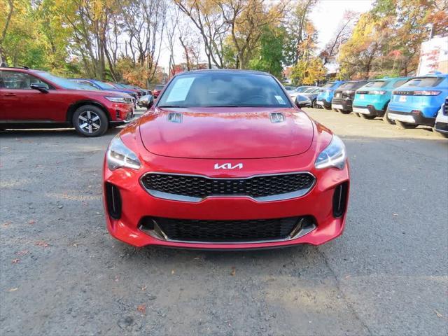 2023 kia stinger gt2
