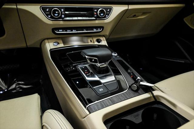 2024 audi q5 45 s line premium plus