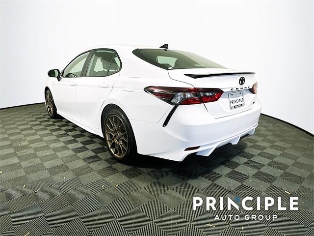 2024 toyota camry se nightshade