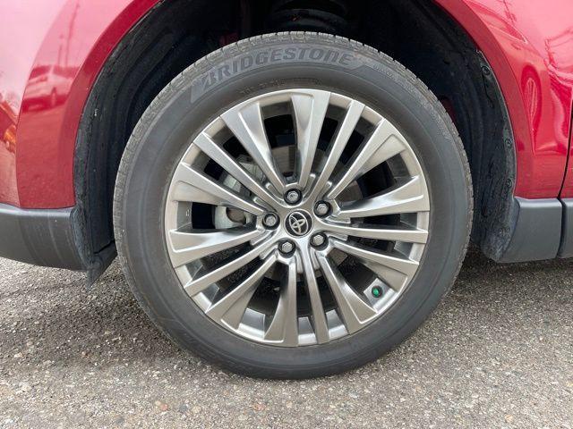 2022 toyota venza xle