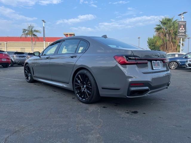 2022 bmw 740 i