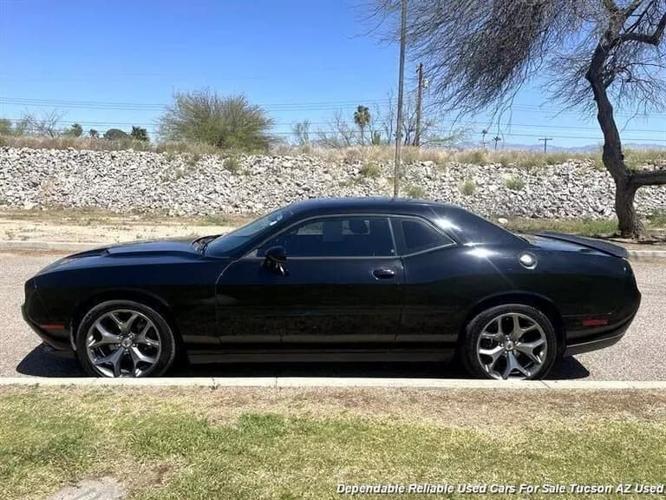 2017 dodge challenger sxt coupe 2d in tucson, arizona