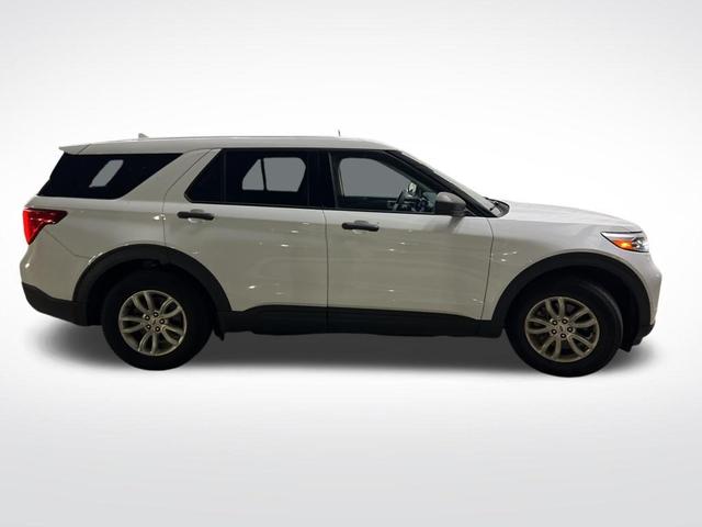 2020 ford explorer base