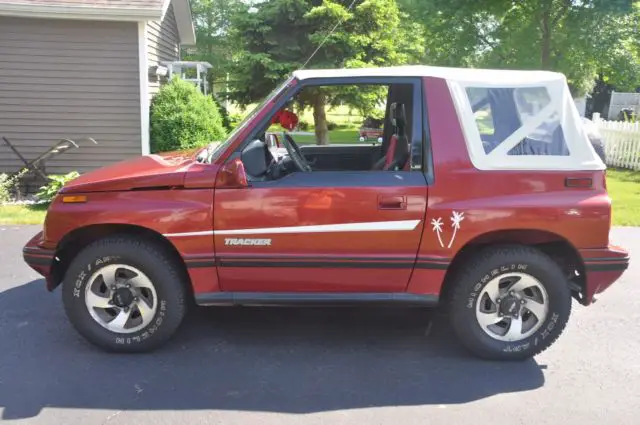 1991 geo tracker convertible 4x4 2-dr (vintage collector car, really) excellent