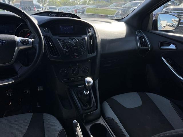2014 ford focus st st