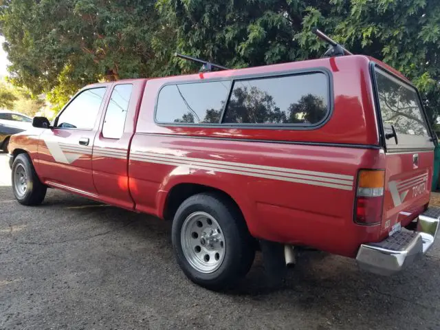 1990 toyota pick-up v6