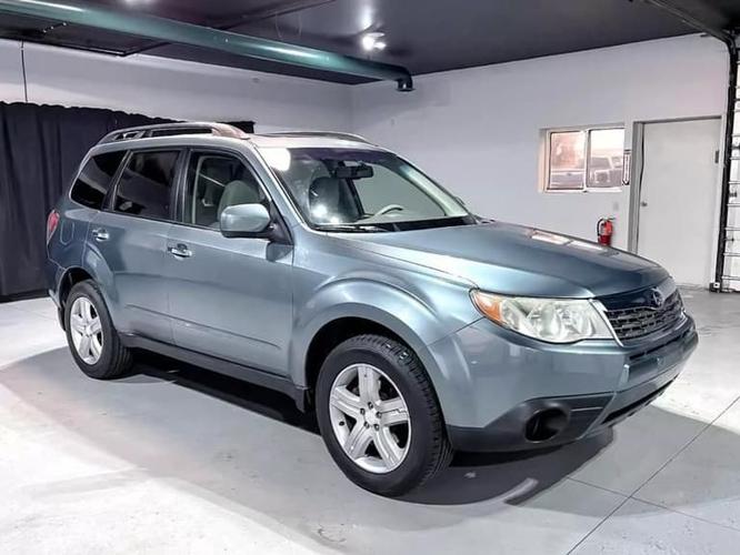 2010 subaru forester 2.5x premium sport utility 4d in ontario, new york