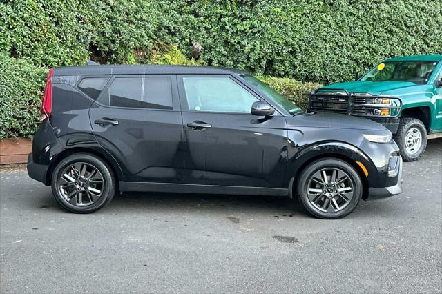 2021 kia soul ex