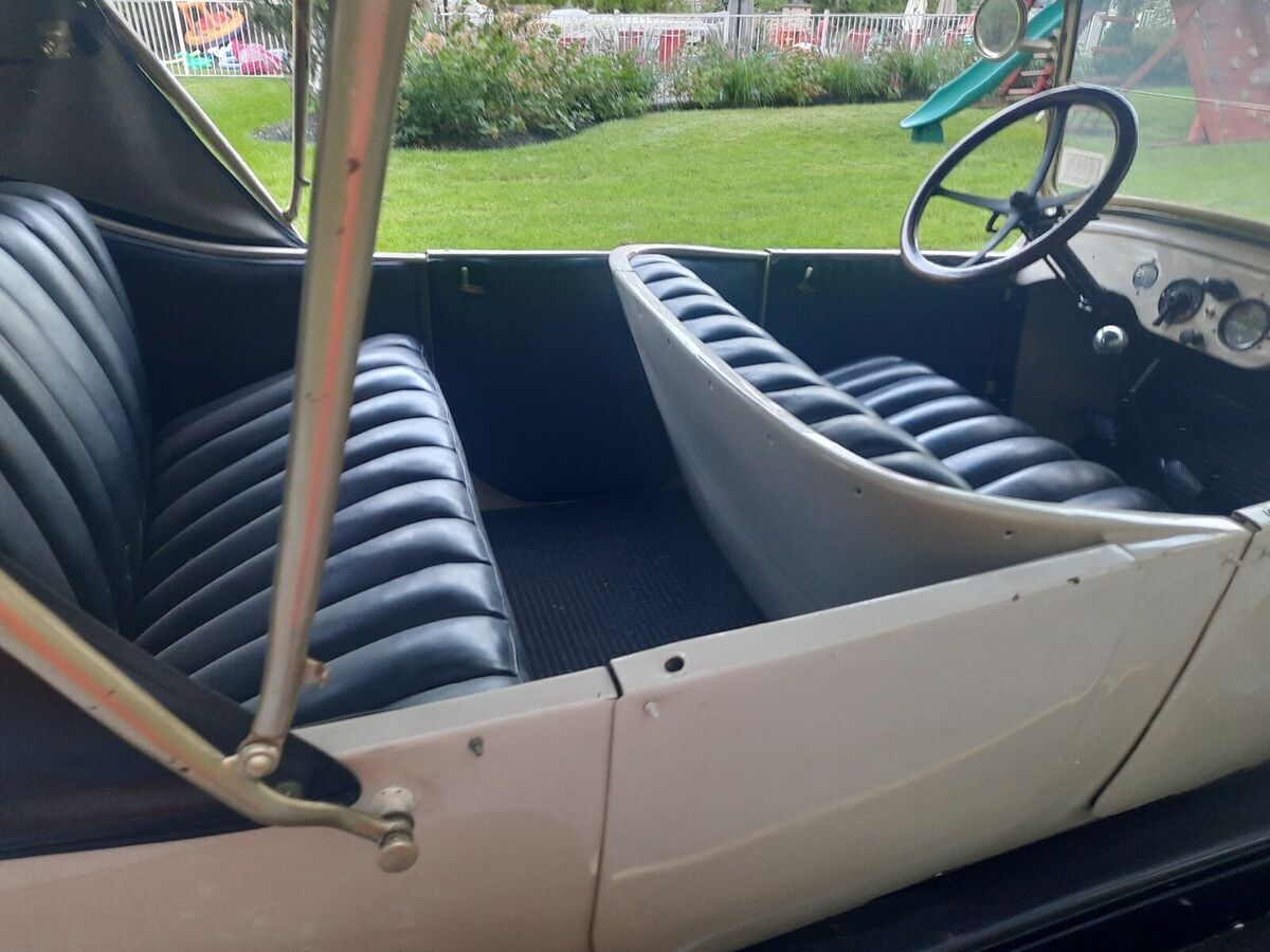 1922 willys-overland dauphine sedan brown fwd manual