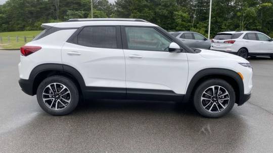 new 2024 chevrolet trailblazer lt fwd