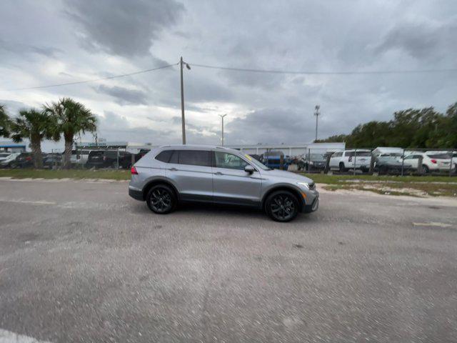 2024 volkswagen tiguan 2.0t se