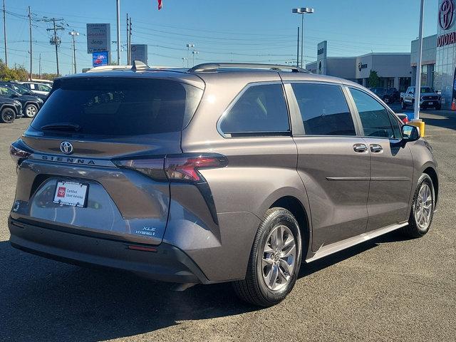 2023 toyota sienna xle 7 passenger