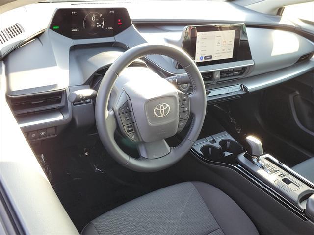 2024 toyota prius xle