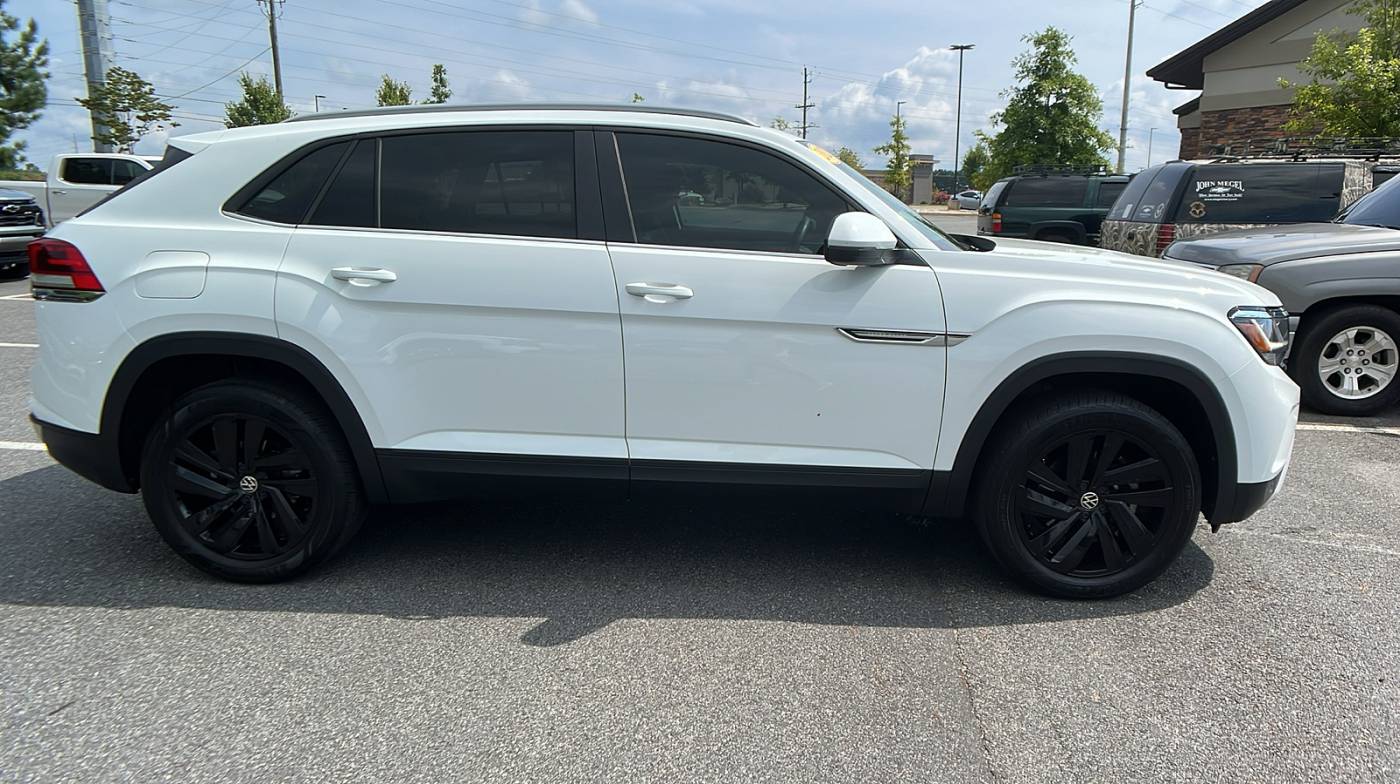 2022 volkswagen atlas cross sport se