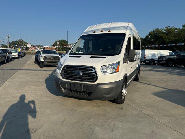 2018 ford transit-350 xlt