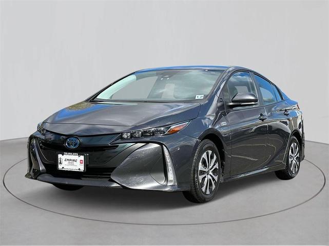 2022 toyota prius prime xle