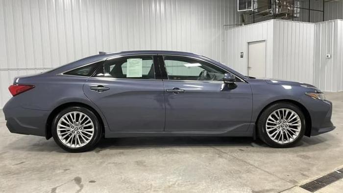 2019 toyota avalon limited sedan 4d in sioux falls, south dakota